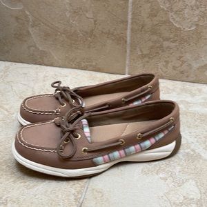 Sperry boat shoes